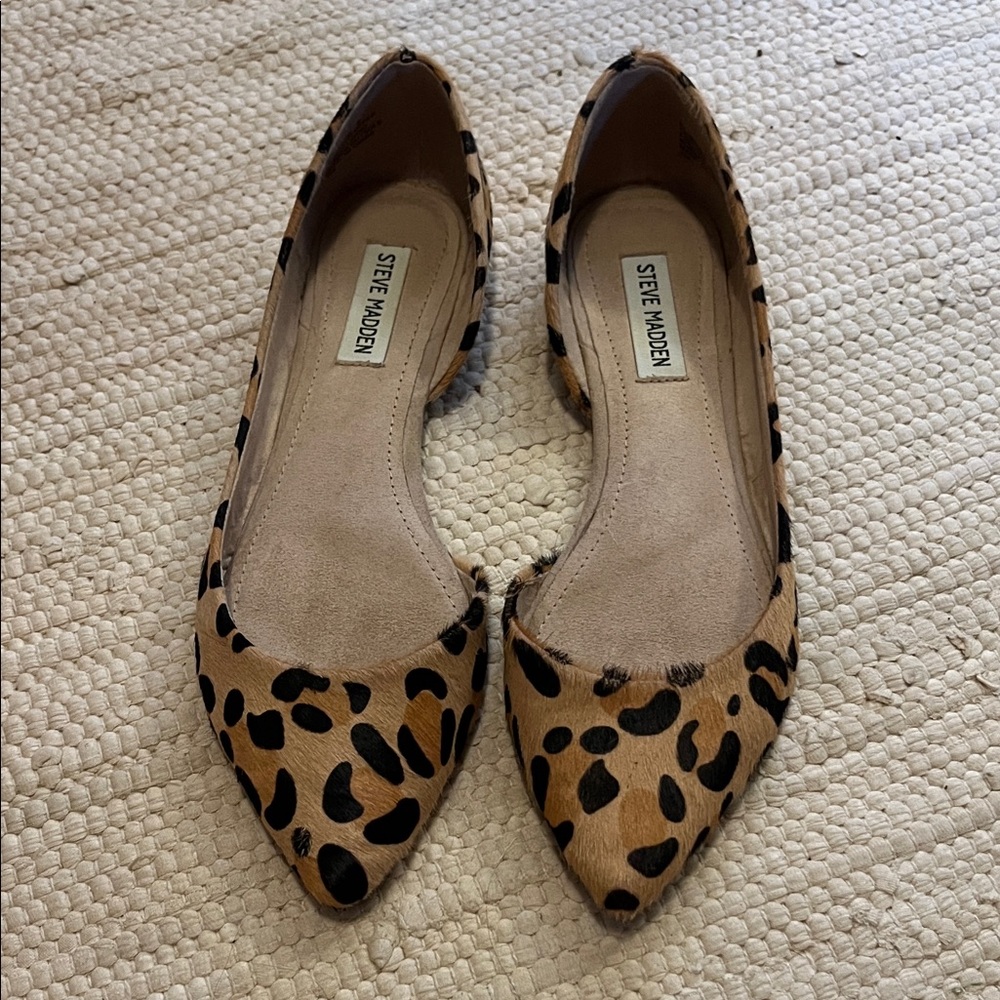 Steve Madden Tan and Black Animal Print Flats